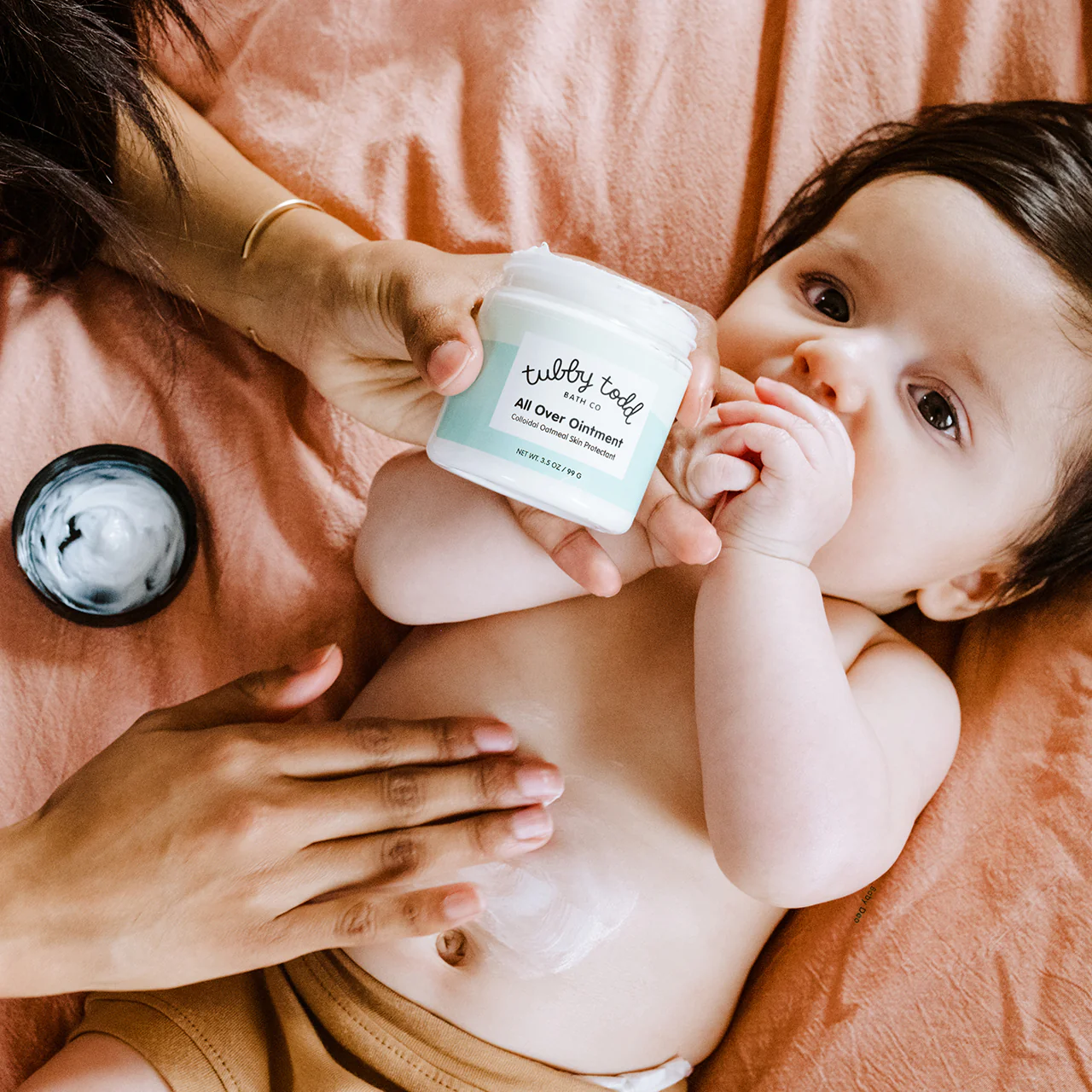 The Newborn Gift Set - Image 4